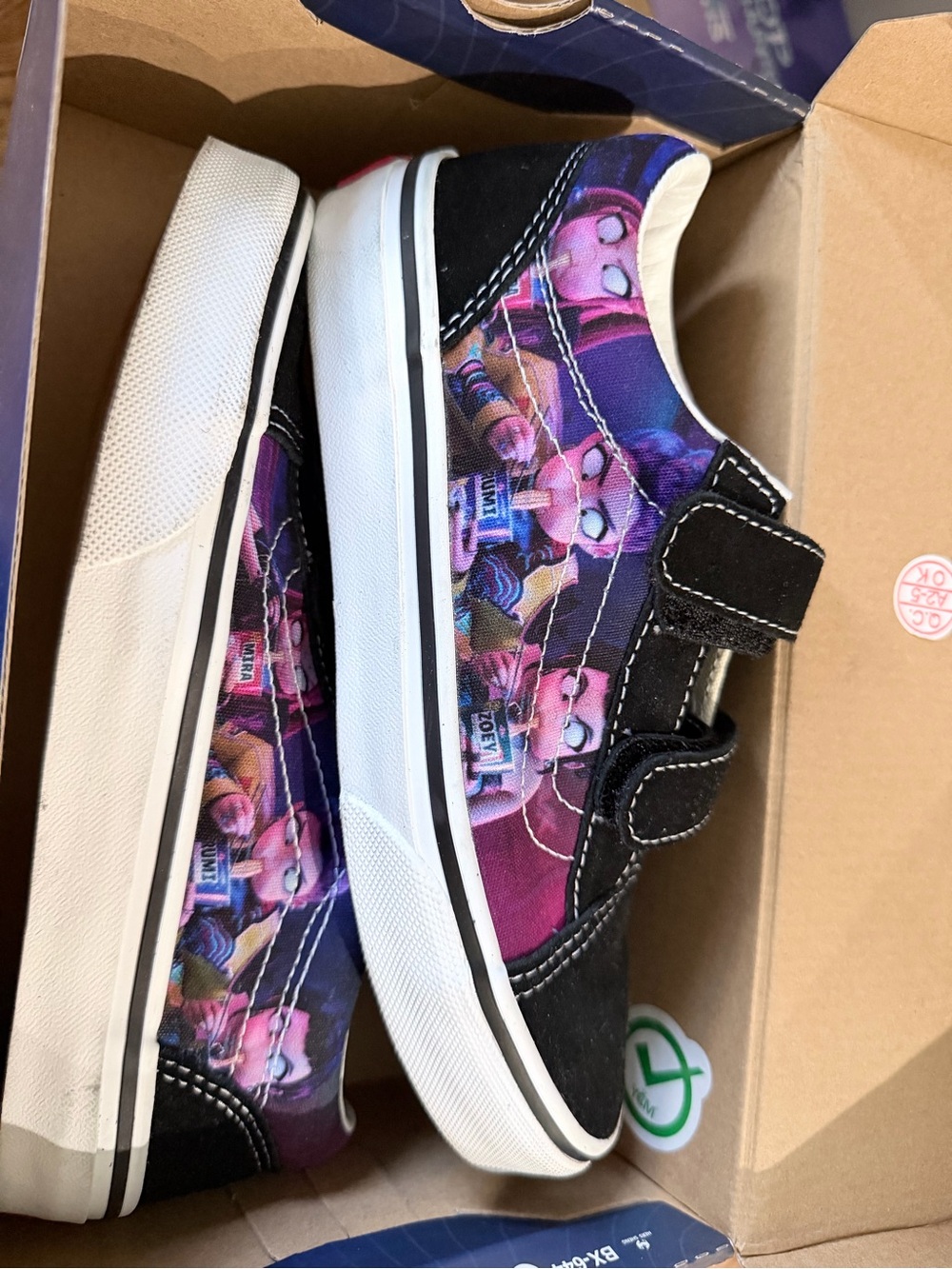 VANS K-Pop Demon Hunters size 3 youth Multiple pairs